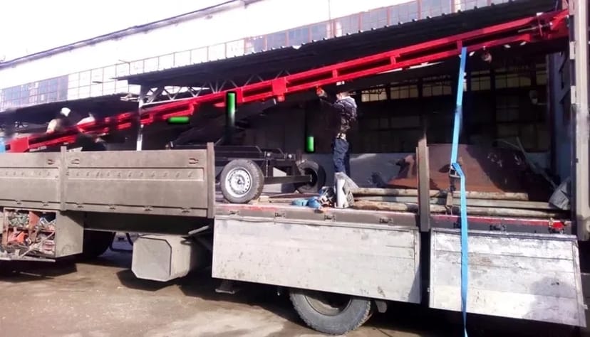 Професійне виготовлення стрічкових конвеєрів та транспортерів будь-якої складності за індивідуальними проєктами.