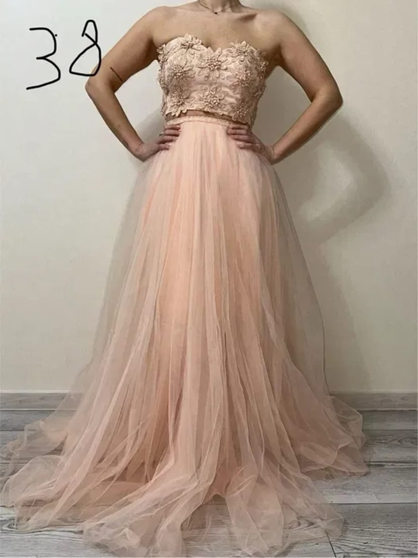 Вечірні сукні