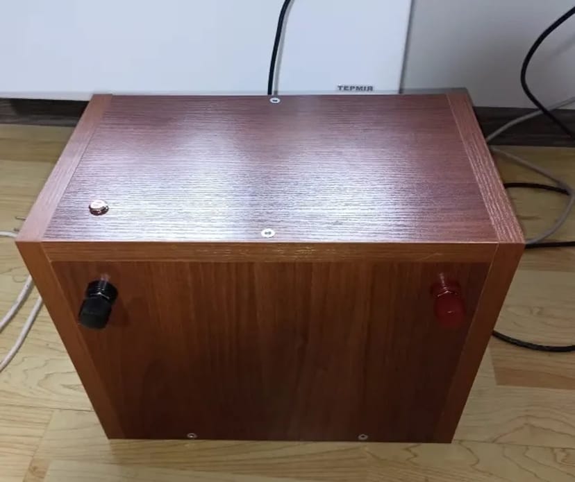 Збираємо на замовлення батареї та комплекти для постійного харчування квартир, офісів, будинків.