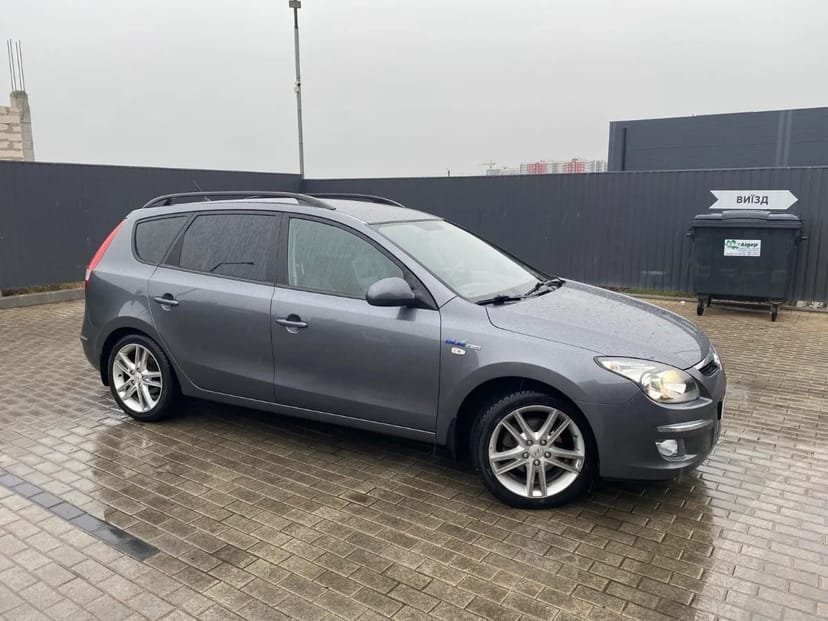Авто Hyundai 2009 року