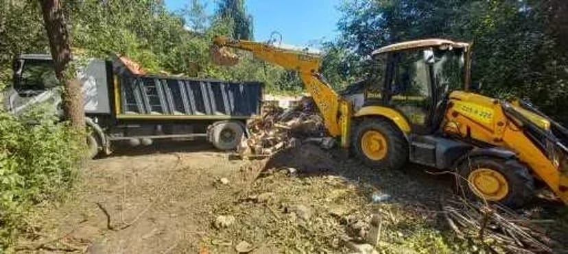 Вивіз буд.сміття.Вывоз мусора Киев. Демонтаж Грузчики. Грузоперевозки.