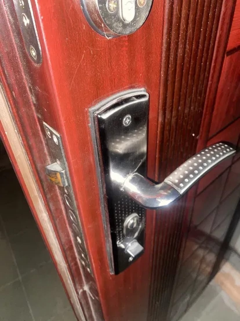 Аварийное вскрытие замков Вскрыть замок Открыть замок Одесса