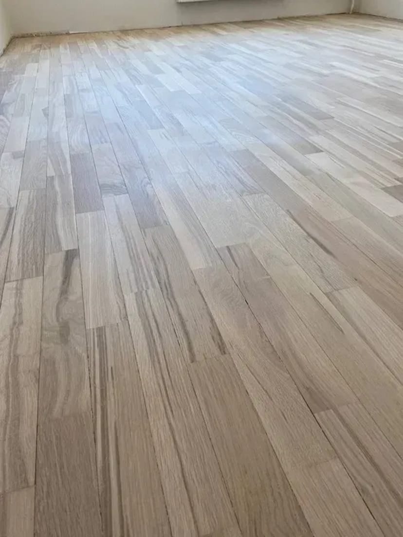 Циклювання паркету та фарбованої дерев'яної підлоги в Запоріжжі