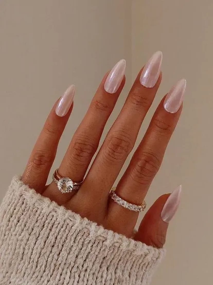 Манікюр 300 грн, Троєщина, Радунська 14, педикюр, нарощування.