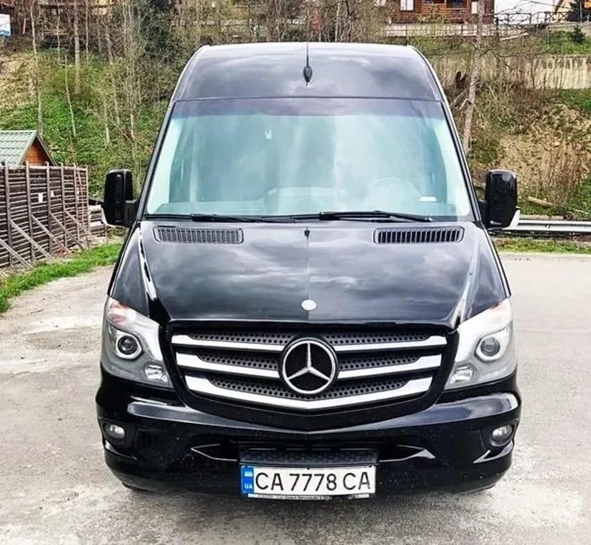181 Мікроавтобус на весілля трансфер Mercedes Sprinter черный VIP class