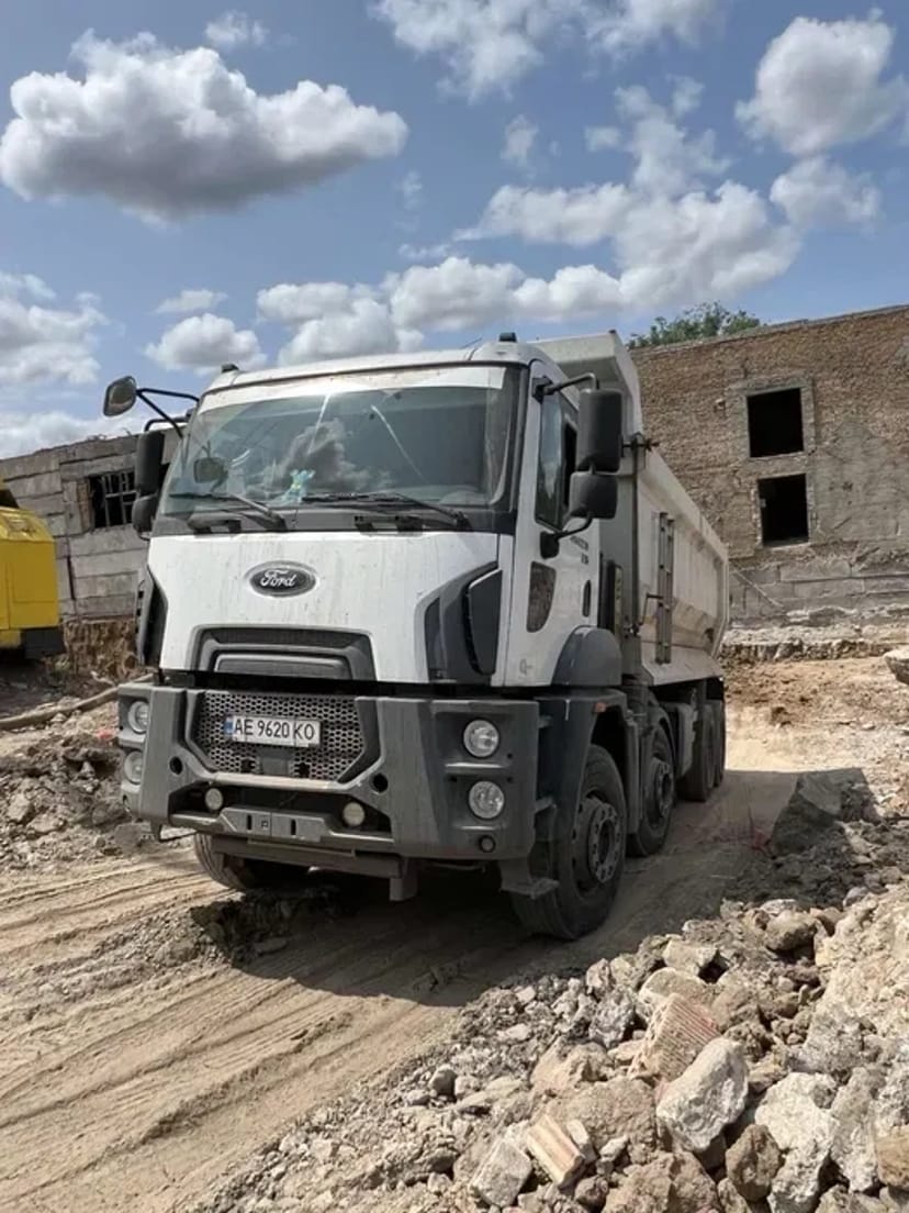 Самоскид Ford Cargo