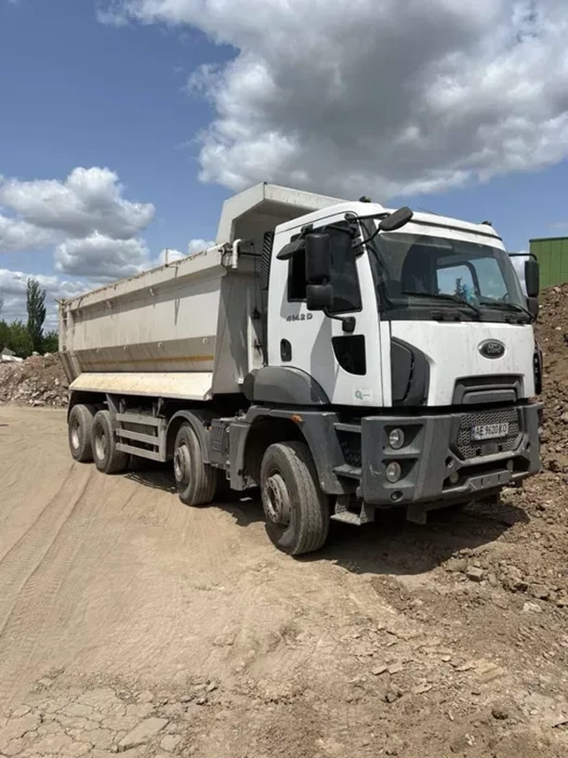 Самоскид Ford Cargo