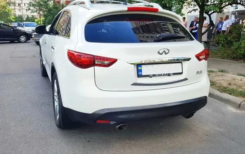 236 Позашляховик на весілля Infiniti FX35 біла
