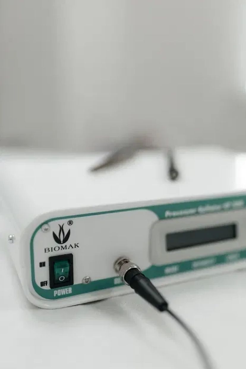 Послуги Електроепіляції в Кривому Розі. Сертифікований Майстер.