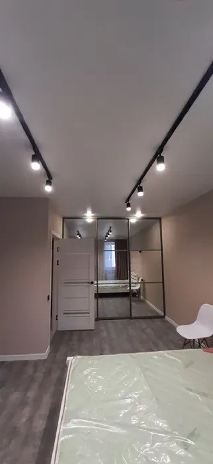 Ремонт квартир, домов,офисов. Шпаклёвка стен, поклейка обоев, покраска