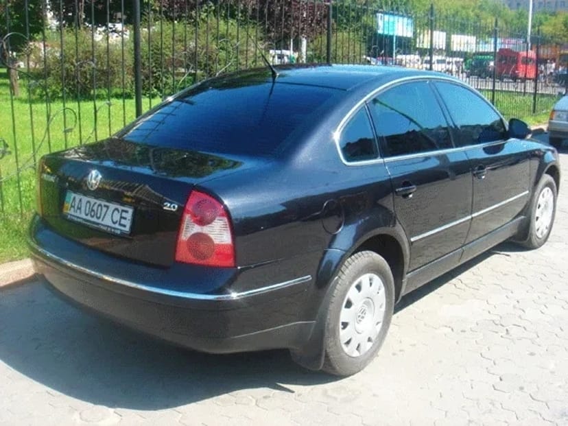 185 Volkswagen Passat B5 авто на весілля замовити