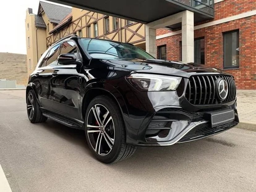 374 Mercedes Benz GLE 350 AMG з водієм без водія