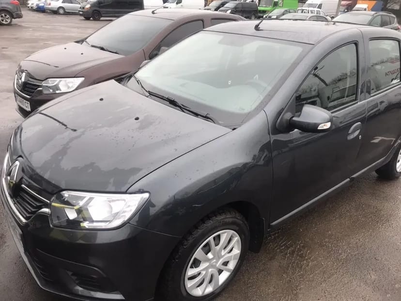 Авто Renault Logan 
