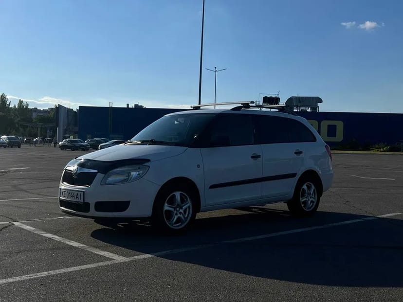 Авто под такси. Skoda Fabia 1,2 газ/бензин. Дуже економна!