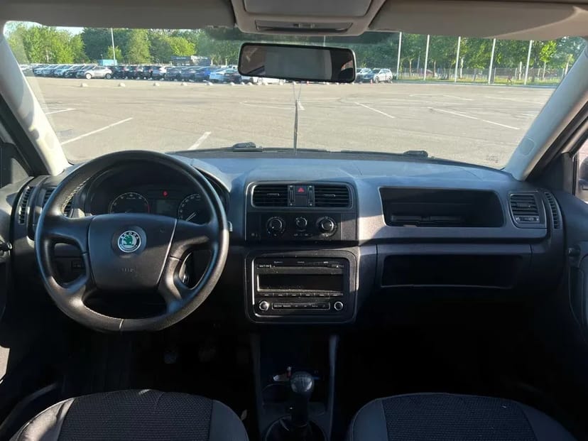 Авто под такси. Skoda Fabia 1,2 газ/бензин. Дуже економна!