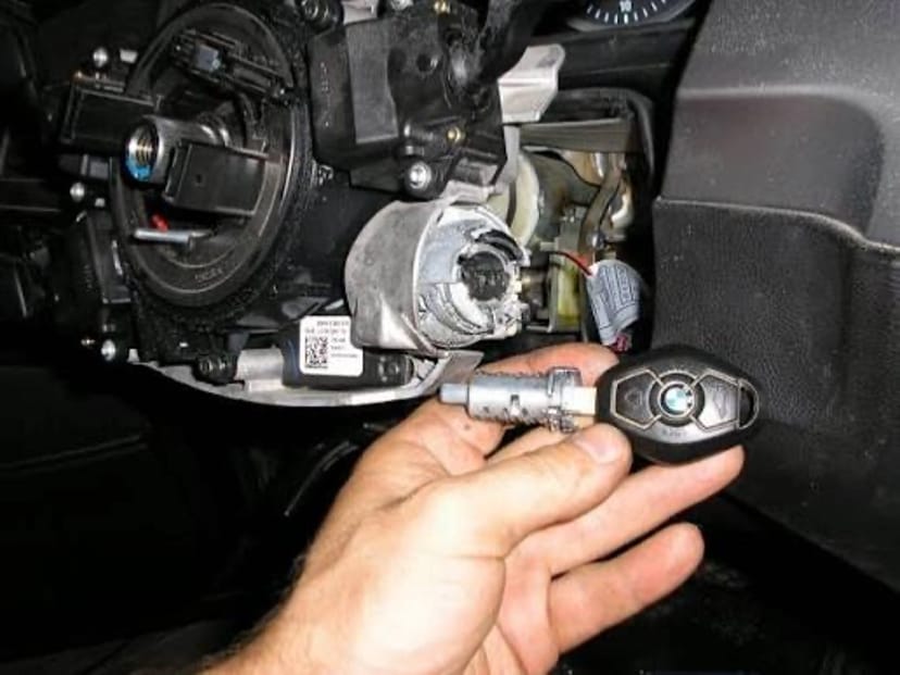 Ремонт замків автомобілів марок Volkswagen, SEAT, ŠKODA Audi