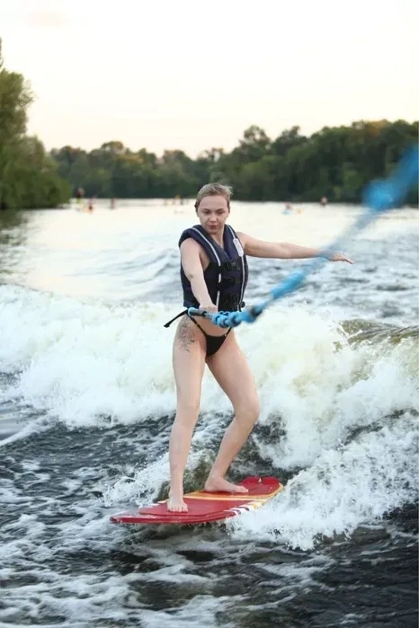 Серфінг за катером