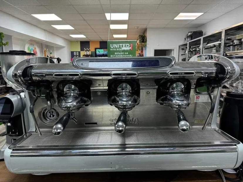 Кавомашини і кавомолки