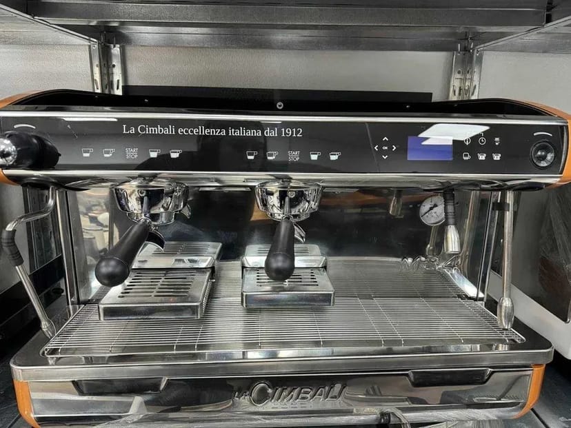 Кавомашини і кавомолки