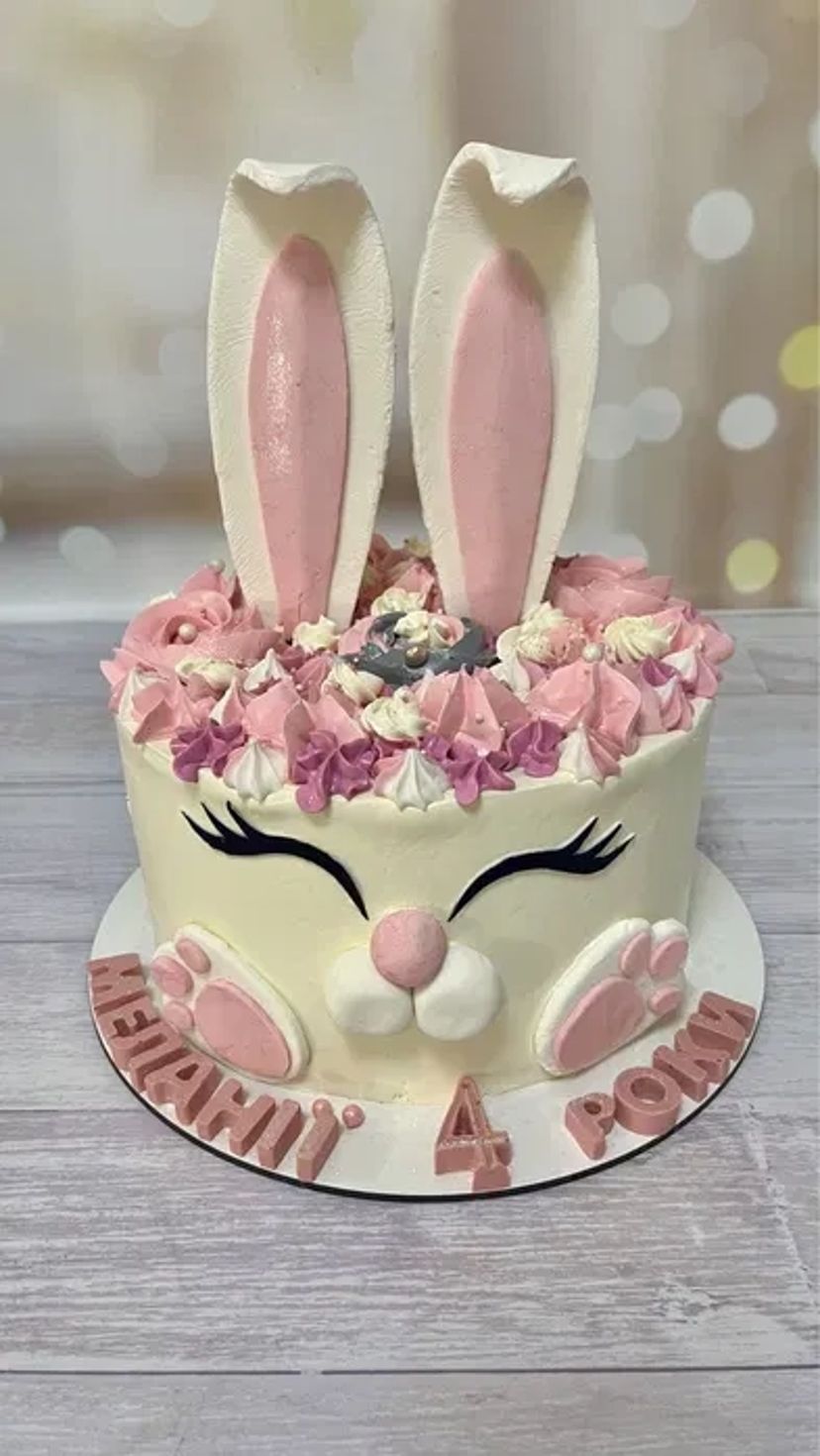 Святкові торти на замовлення, Черкаси | від 700 грн/кг