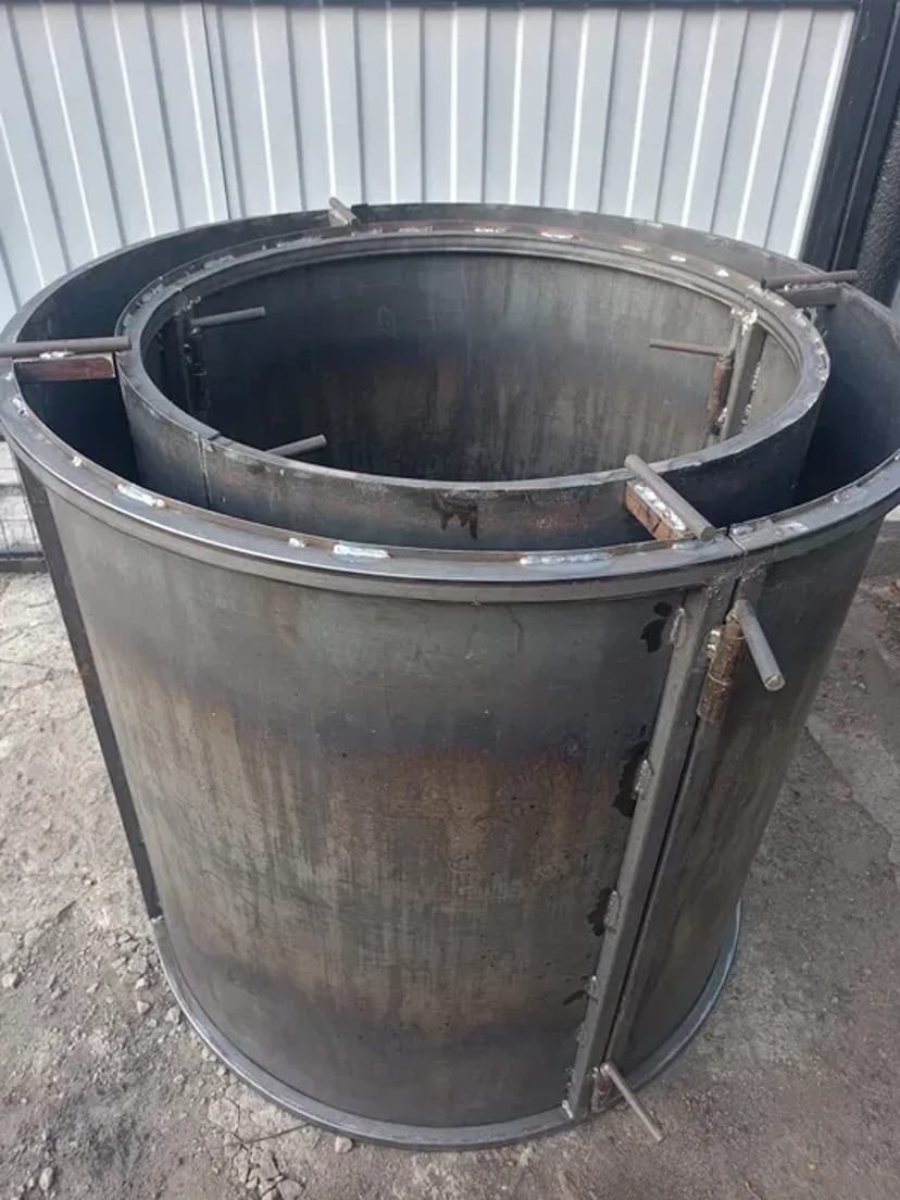 Професійне виготовлення металевих форм для бетонних кілець під замовлення