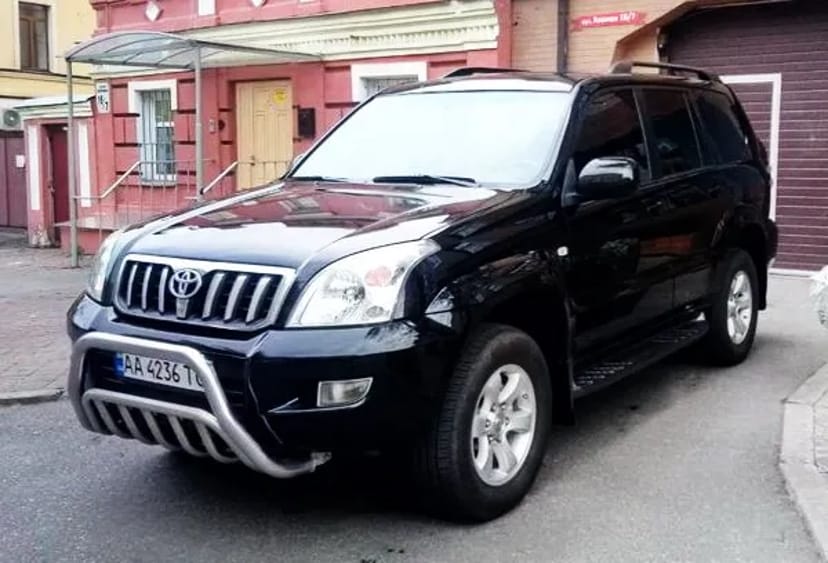230 Позашляховик на весілля Toyota Prado з водієм