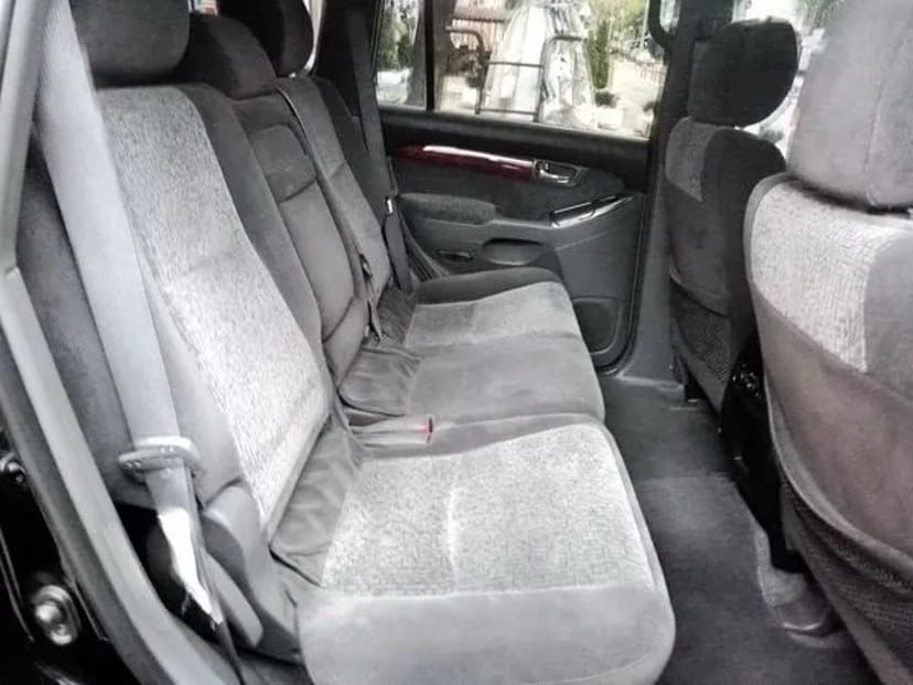 230 Позашляховик на весілля Toyota Prado з водієм