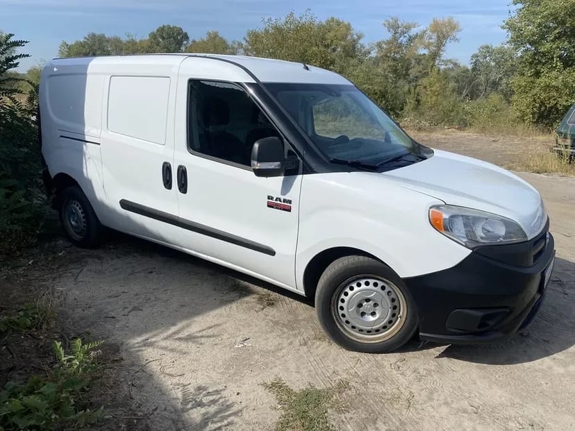 Мікроавтобус, бус