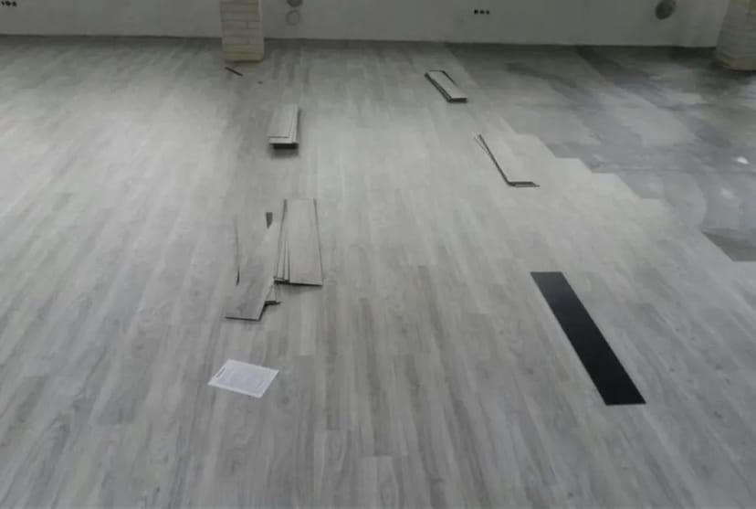 Укладка линолеума, ковролина, пайка швов