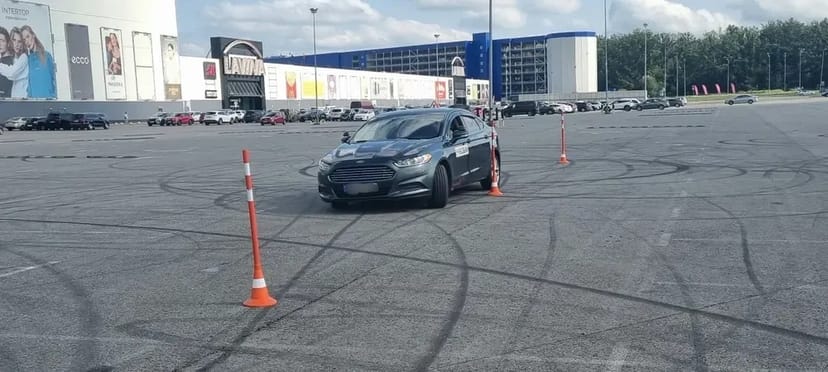 Інструктор з водіння/Автоінструктор/Уроки водіння