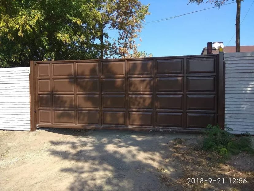 Ворота відкатні, розпашні. Установка.Виробництво.Обслуговування.