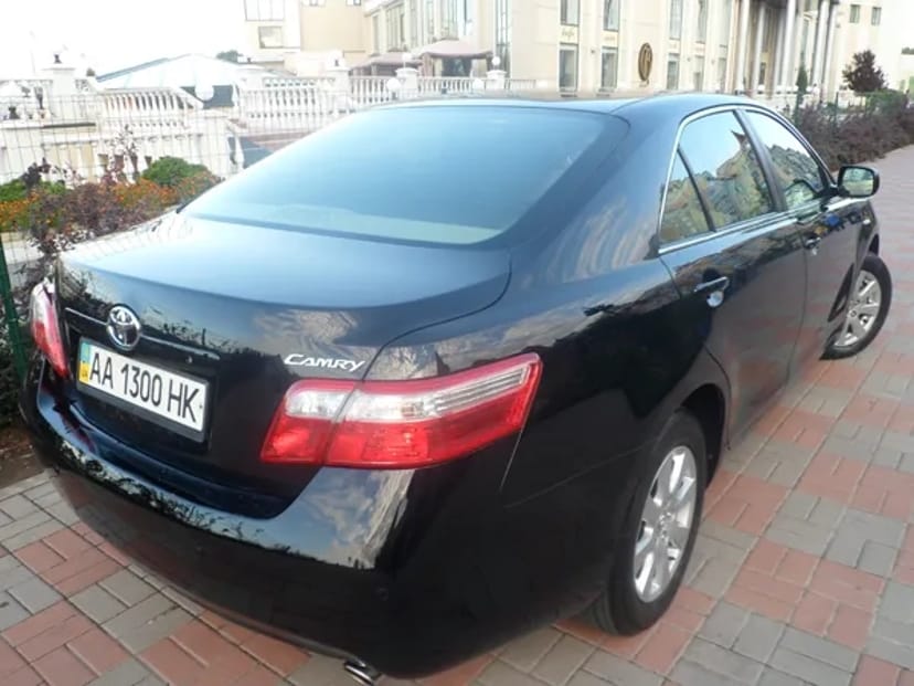 157 Toyota Camry black авто на весілля