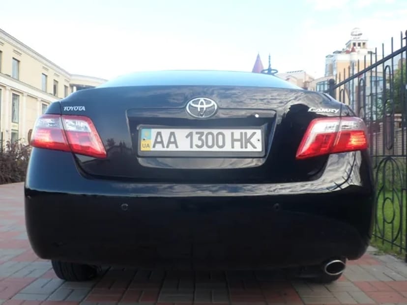 157 Toyota Camry black авто на весілля
