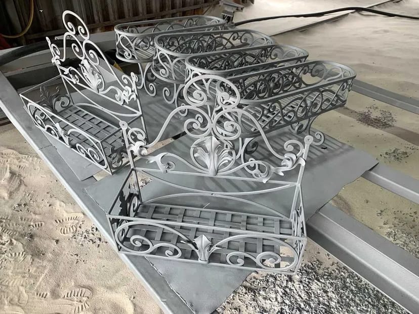 Пісочимо все. Піскоструй. Від дрібних деталей до труб та листів.