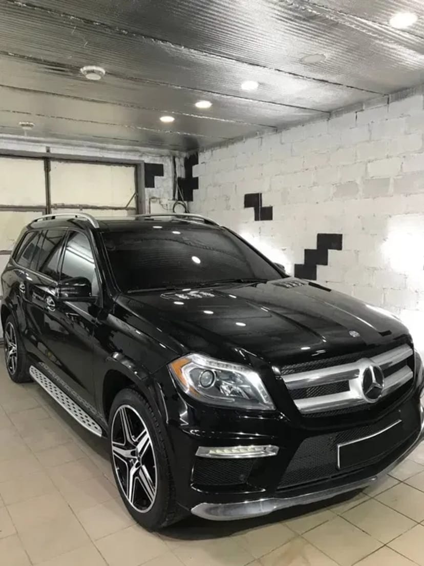 Полірування кузова авто та окремих кузовних деталей.