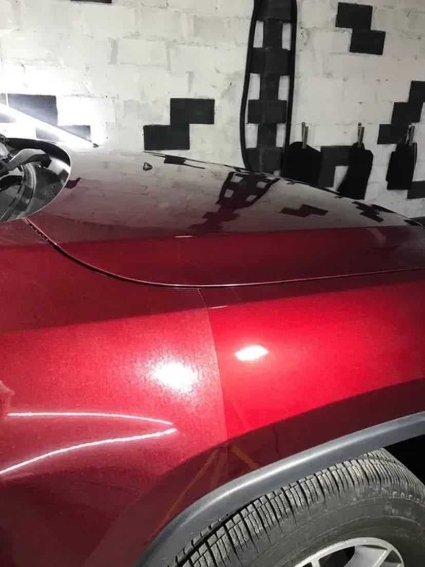 Полірування кузова авто та окремих кузовних деталей.