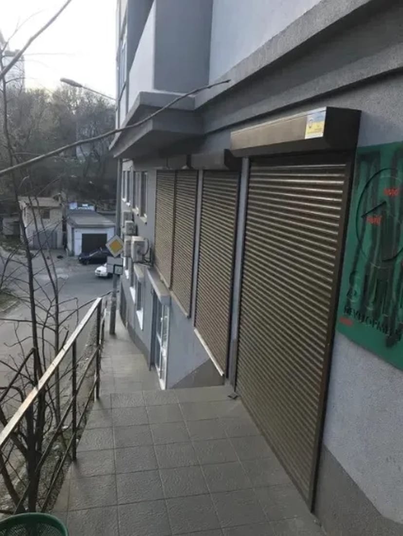 Офісне приміщення 198 м2 на Лук'янівській