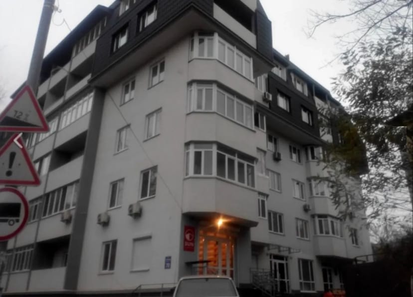 Офісне приміщення 198 м2 на Лук'янівській