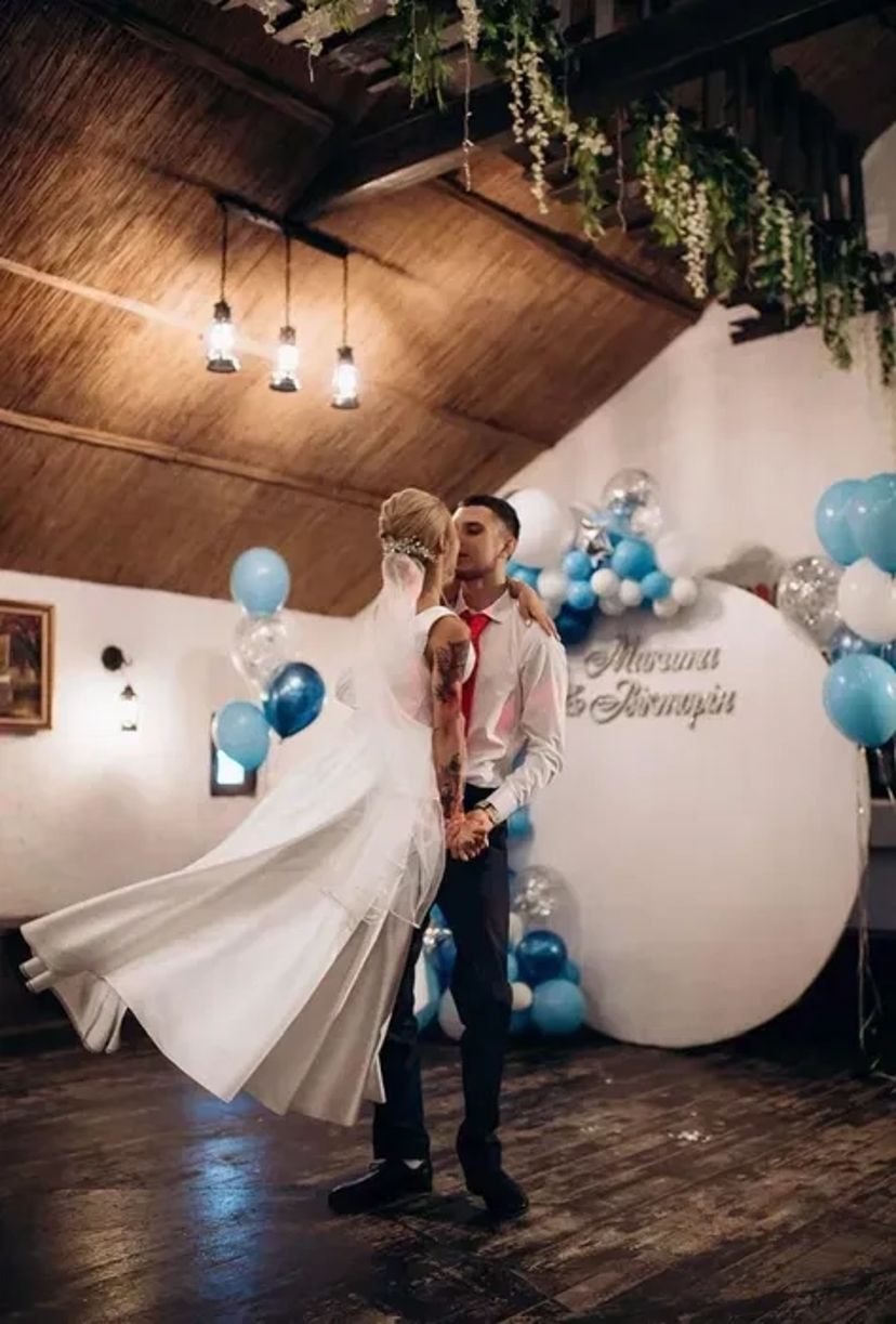 Дискотека+Звук+свет.Ведущий тамада. Від 1000₴