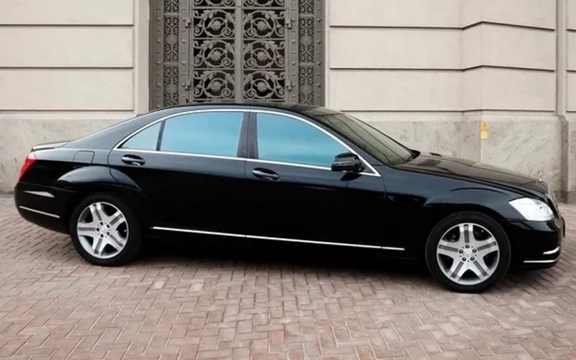 092 Авто на весілля Mercedes W221 S500L black замовити
