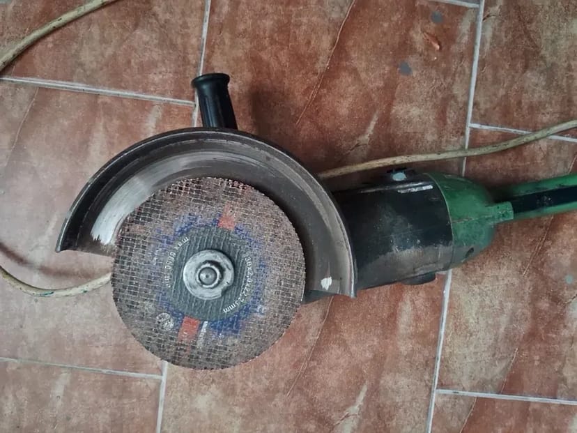 Будівельний інструмент