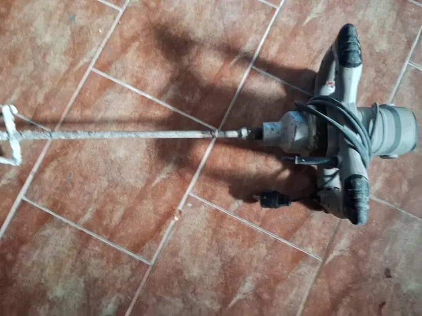 Будівельний інструмент