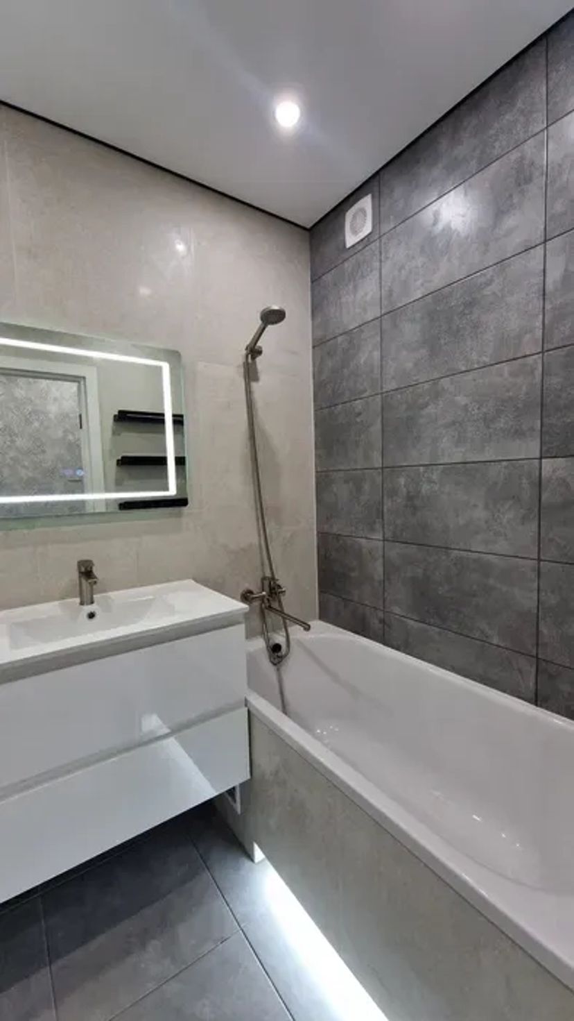 Ремонт квартир. Офисів. Будинків. Електрик. Шпаклівка. Плитка. Штукатурка.