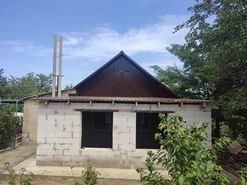 Будівництво будинків - Від 250$ квадратний метр; "Бетонні роботи", оздоблювальні роботи, кладка, Покрівля