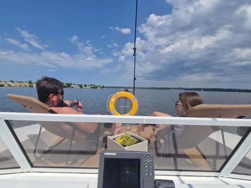 Катера, Катамарани, Яхти