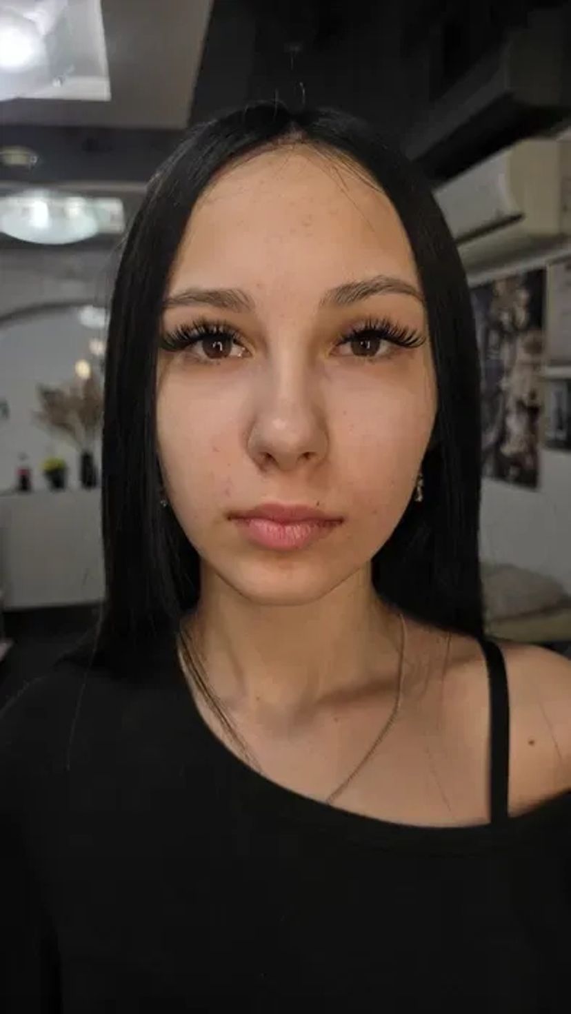 Нарощення вій від 400 грн! фарбування та ламінування брів.