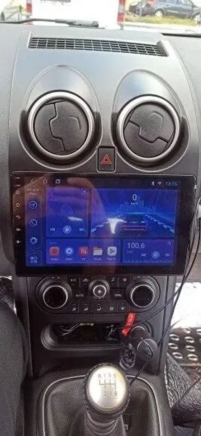 Магнітоли та камери заднього огляду з установкою під ключ