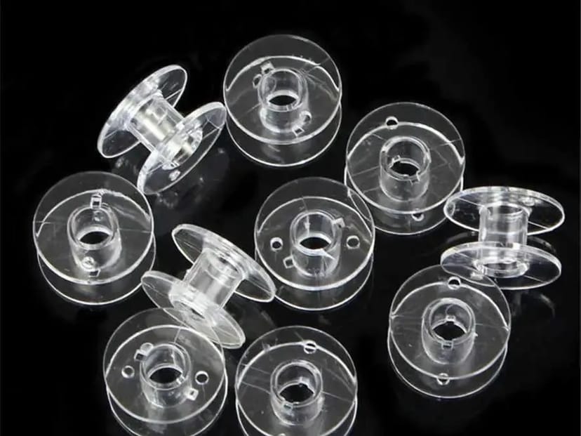 Лиття пластику під тиском