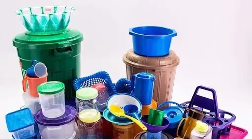 Лиття пластику під тиском