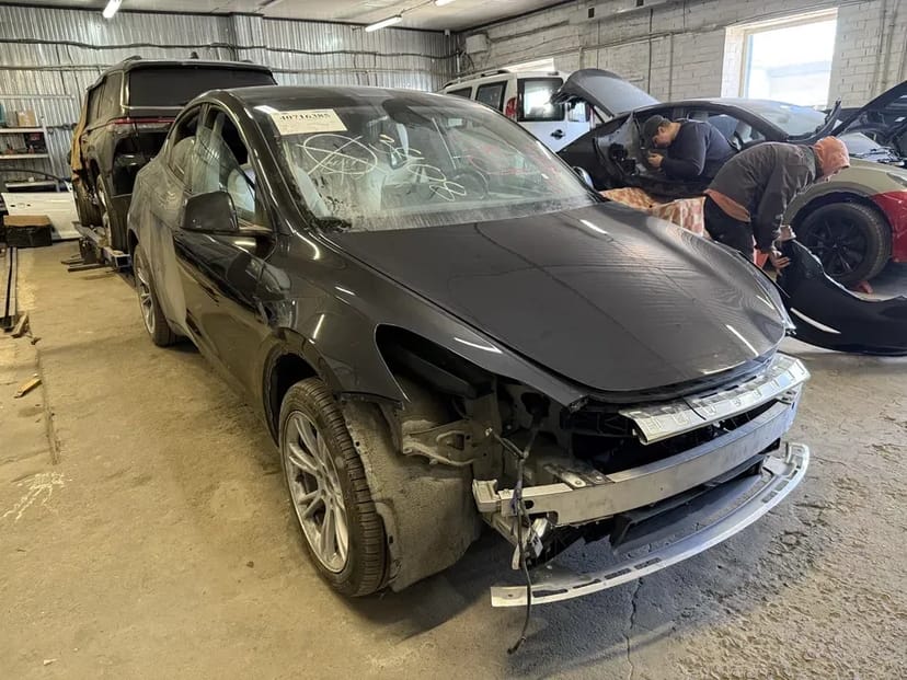 Рихтування , Фарбування автомобілів — швидко і професійно